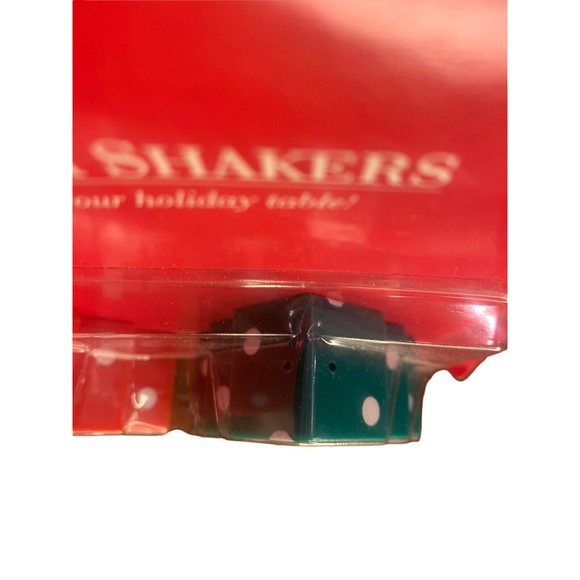 Vintage 1992 Hallmark Christmas Tree Salt & Pepper Shakers Red Green Plastic - Picture 4 of 6